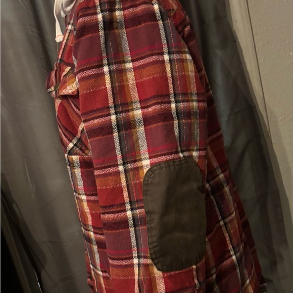 Legendary Whitetails Red Plaid Hooded Snap Down Shirt Jacket - Picture 11 of 17